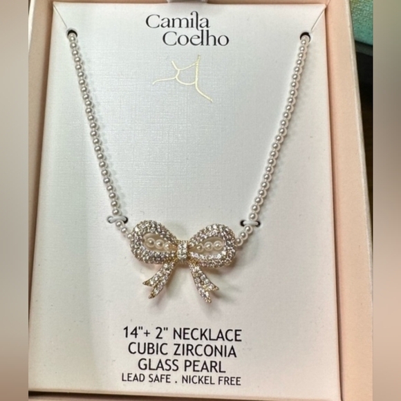 🔹️Camila Coelho🔹️ Cubic Zirconia Bow Glass pearls 14" Necklace  NWT! - Picture 1 of 5